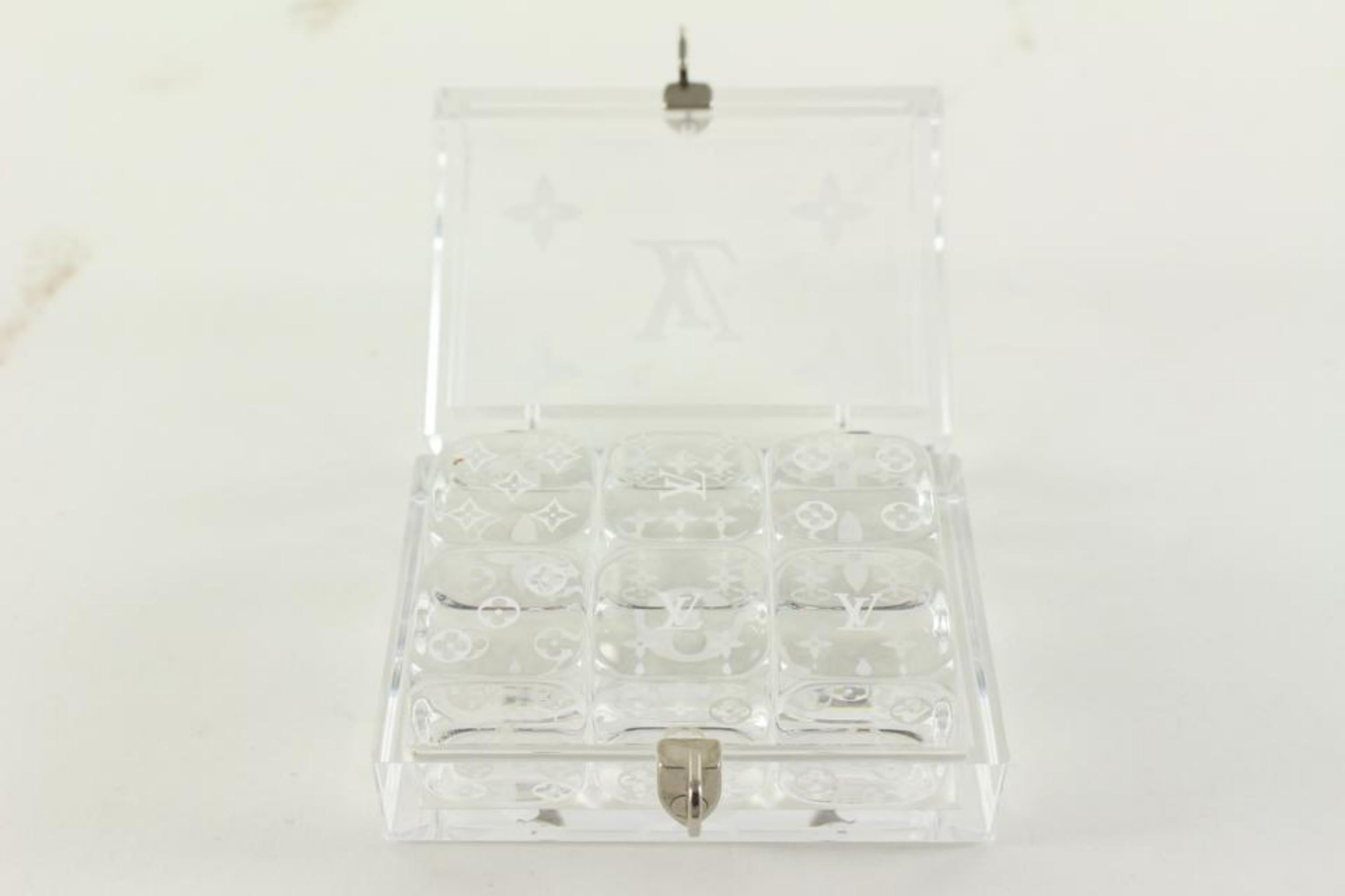 Louis Vuitton Voyage Clear Monogram Dice Set 43lk624s at 1stDibs  louis vuitton  dice set, louis vuitton monogram dice set, louis vuitton dice bag