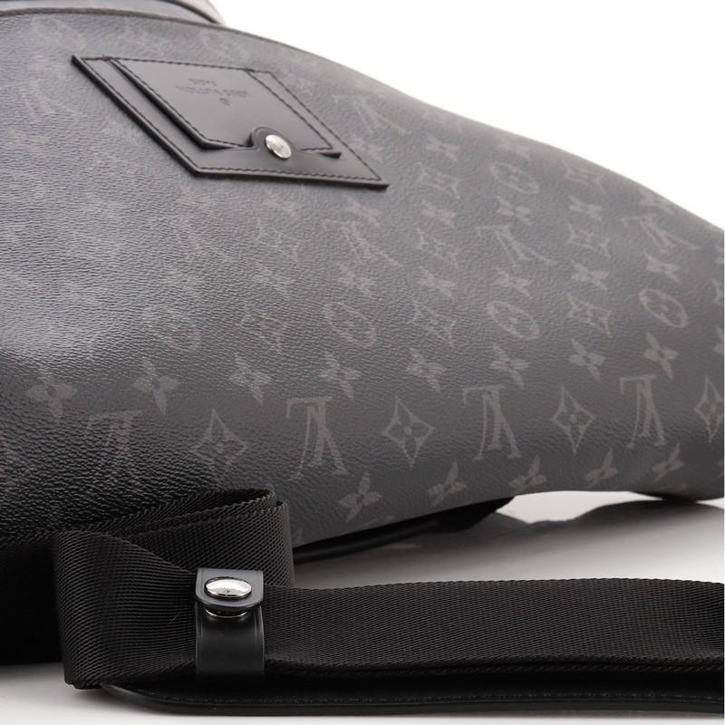 Reisetasche von Louis Vuitton Voyager mit Monogramm aus Eclipse Canvas MM 2