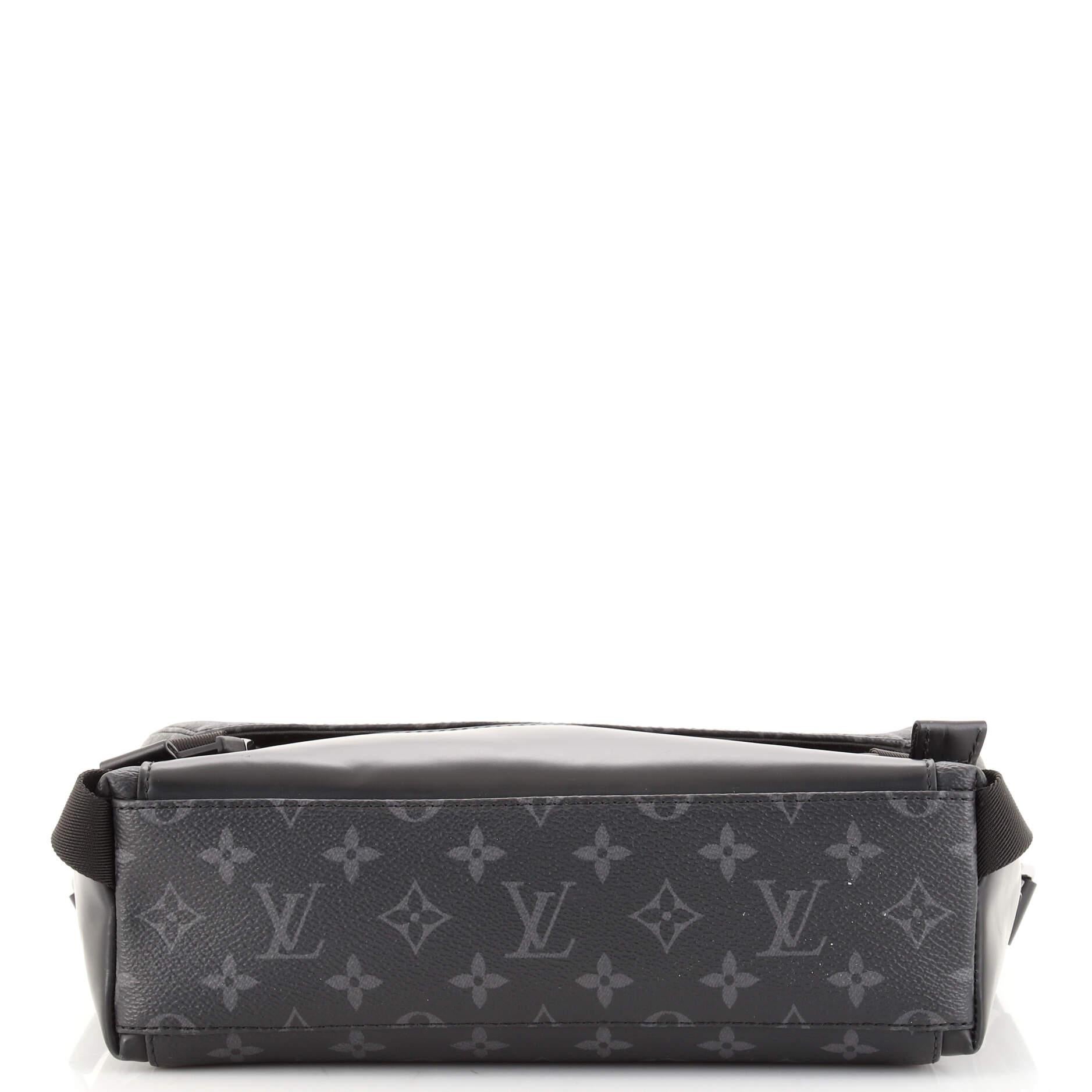 louis vuitton voyager bag