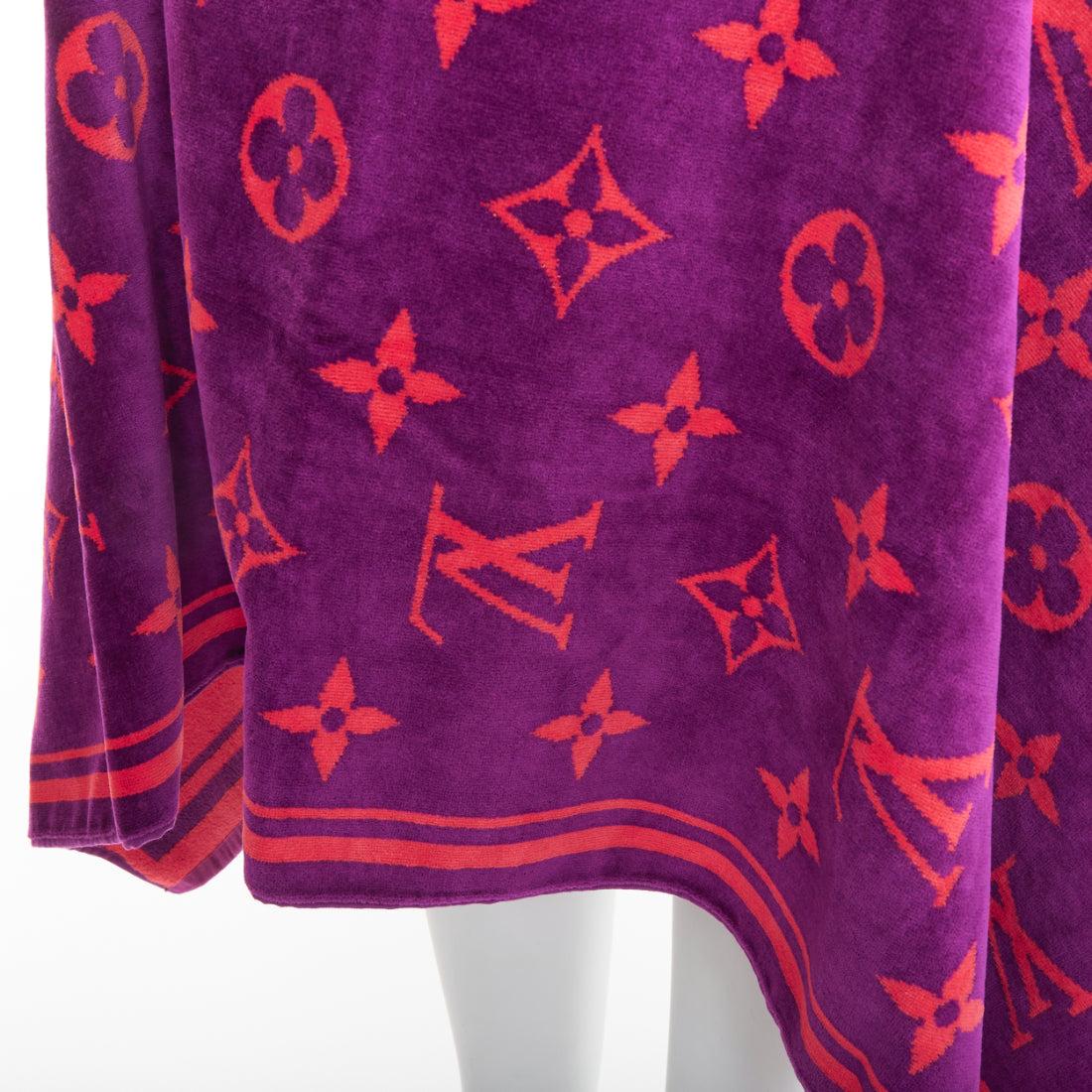 LOUIS VUITTON Vuittamins  telo da spiaggia LV monogram in cotone rosa e viola in vendita 2