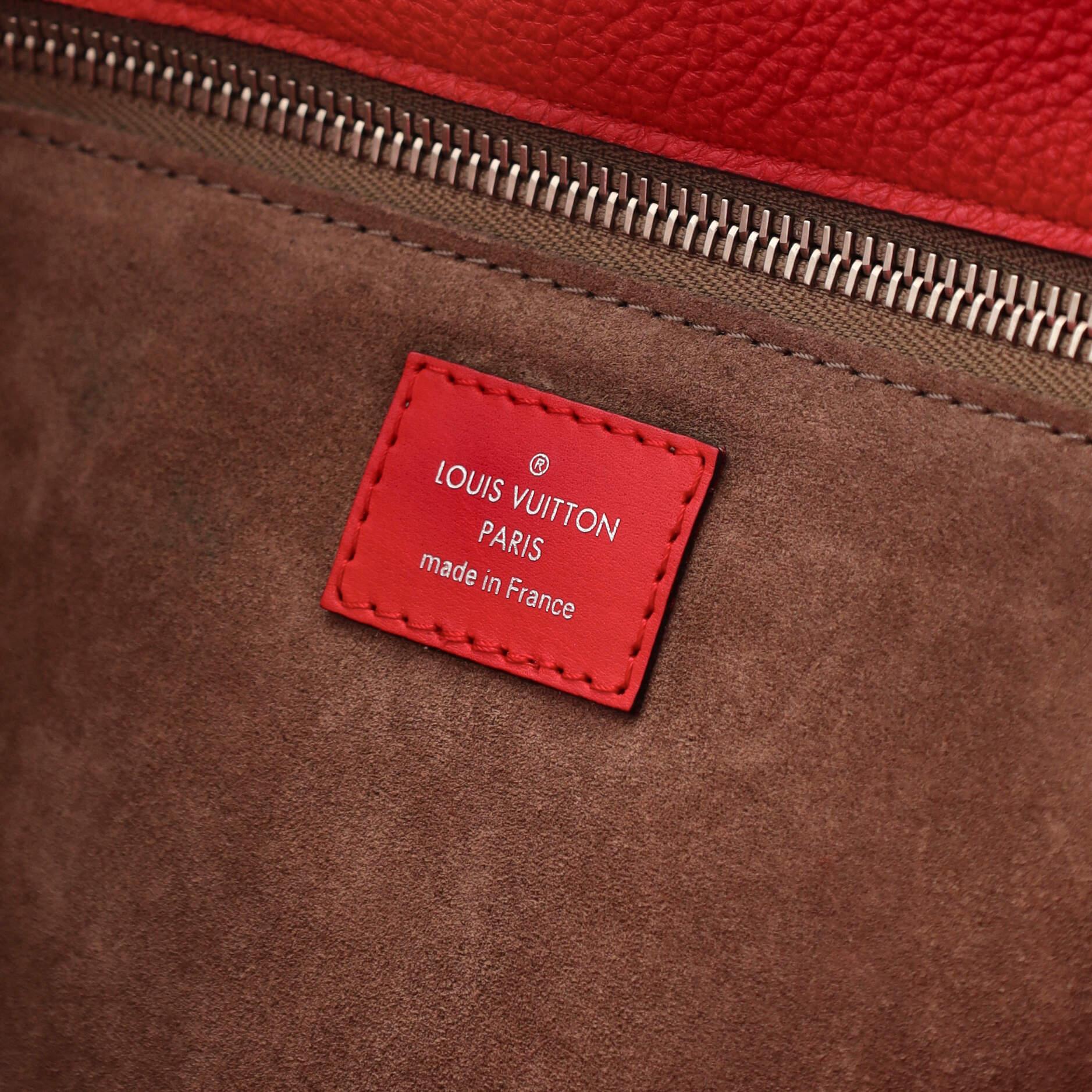 Louis Vuitton W Tote Veau Cachemire Kalbsleder PM 4