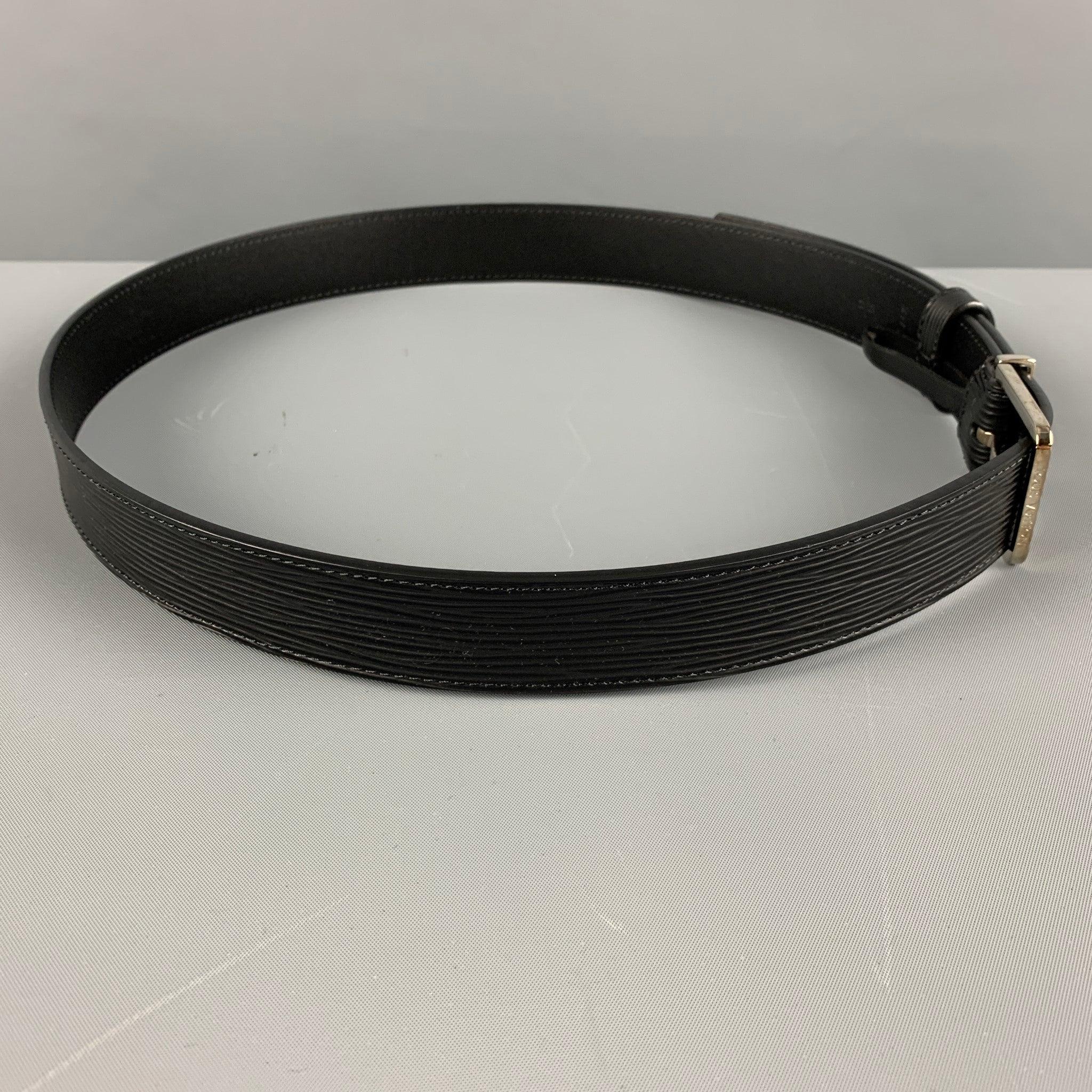 LOUIS VUITTON Waist Size 34 Black Textured Leather Belt In Excellent Condition For Sale In San Francisco, CA