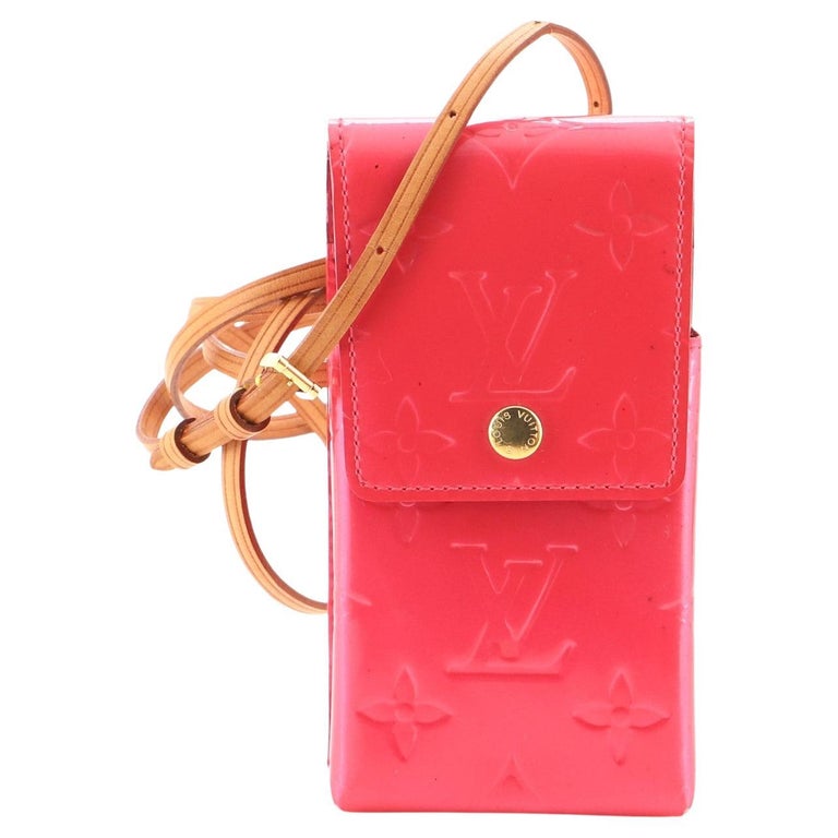 Louis Vuitton Vernis Walker Crossbody Bag  Crossbody bag, Louis vuitton  vernis, Authentic handbags