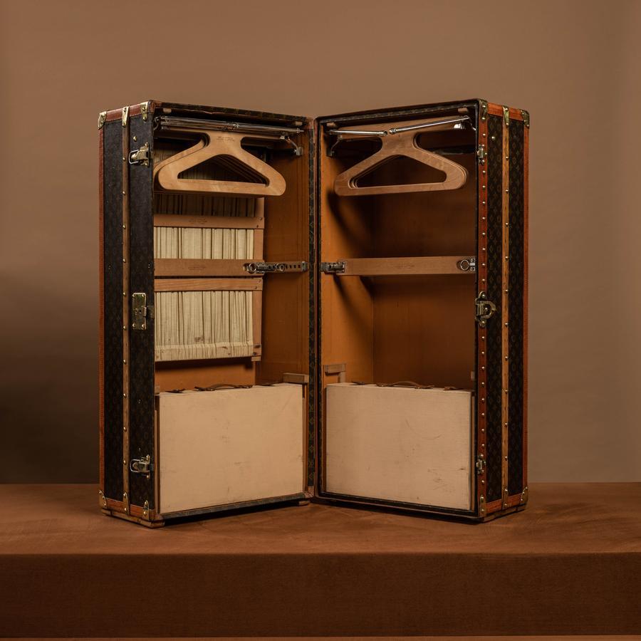 Louis Vuitton Wardrobe Trunk, Circa 1940 4
