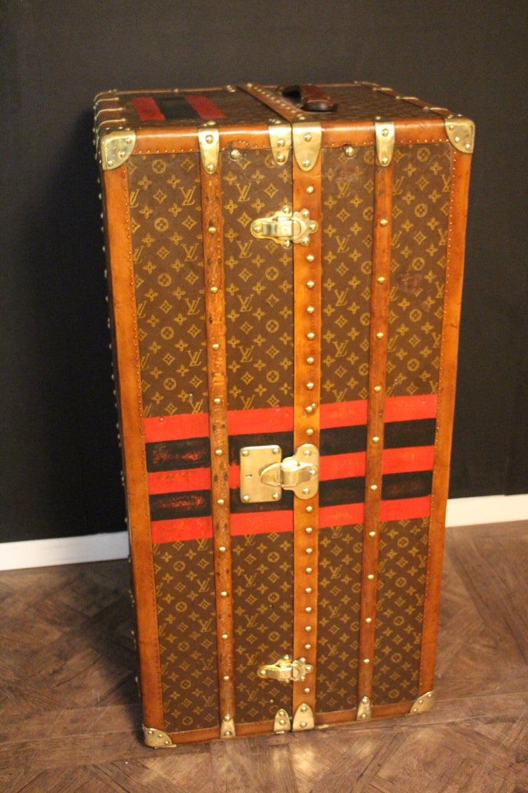 Louis Vuitton Wardrobe Trunk, Double Hanging Section Louis Vuitton Steamer Trunk For Sale 3