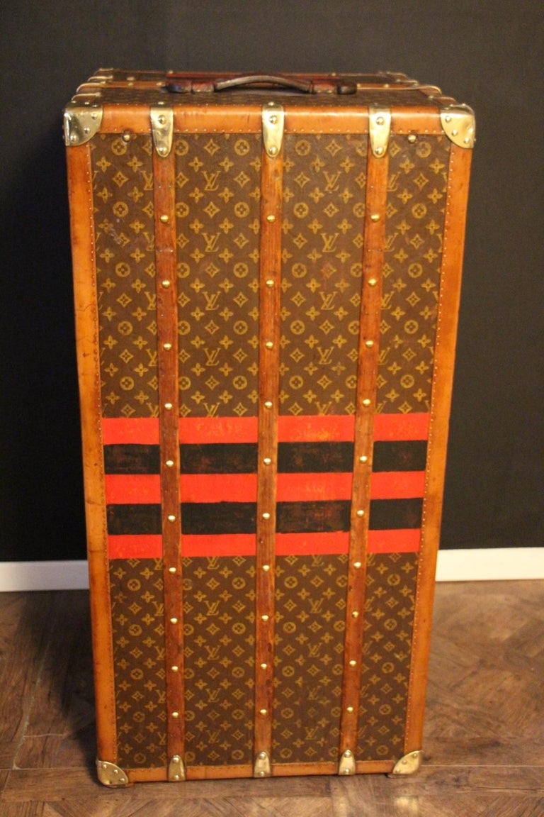 Louis Vuitton Wardrobe Trunk, Double Hanging Section Louis Vuitton Steamer Trunk For Sale 4