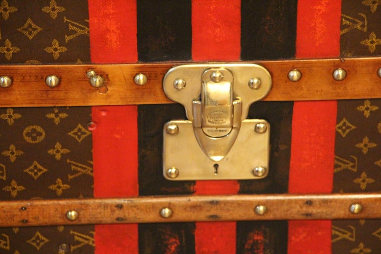 Louis Vuitton Wardrobe Trunk, Double Hanging Section Louis Vuitton Steamer Trunk For Sale 9