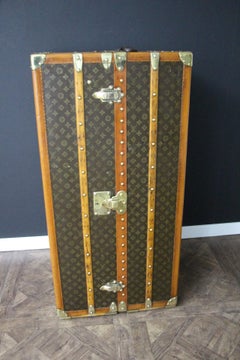 Louis Vuitton Wardrobe Trunk, Vuitton Trunk, 55 cm Louis Vuitton Steamer Trunk