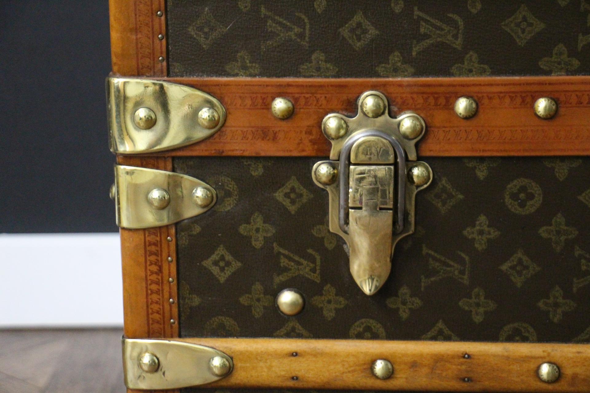 Brass Louis Vuitton Wardrobe Trunk, Vuitton Trunk, 55 cm Louis Vuitton Steamer Trunk For Sale