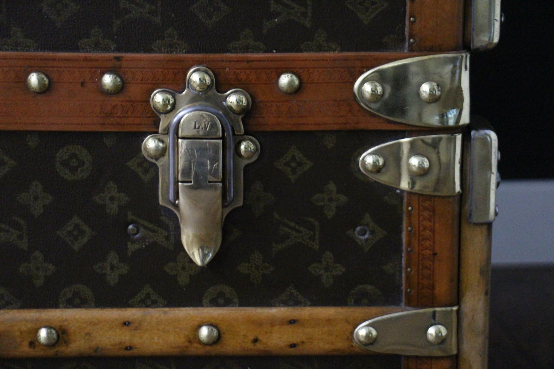 Louis Vuitton Kleiderschrank-Koffer, Vuitton-Koffer, 55 cm Louis Vuitton-Dampfer-Koffer im Angebot 2