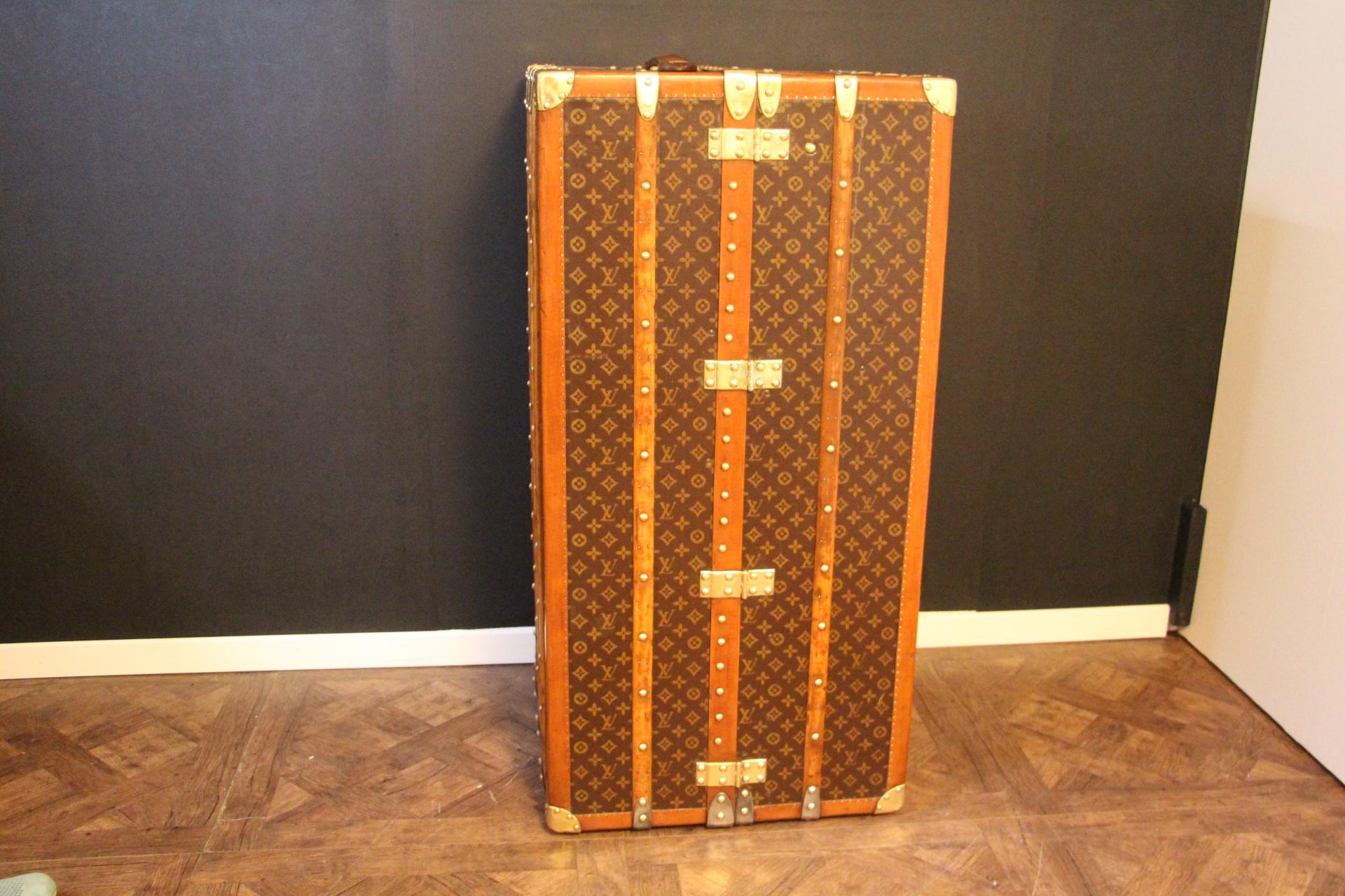 Louis Vuitton Wardrobe Trunk, Vuitton Trunk, Louis Vuitton Steamer Trunk 10