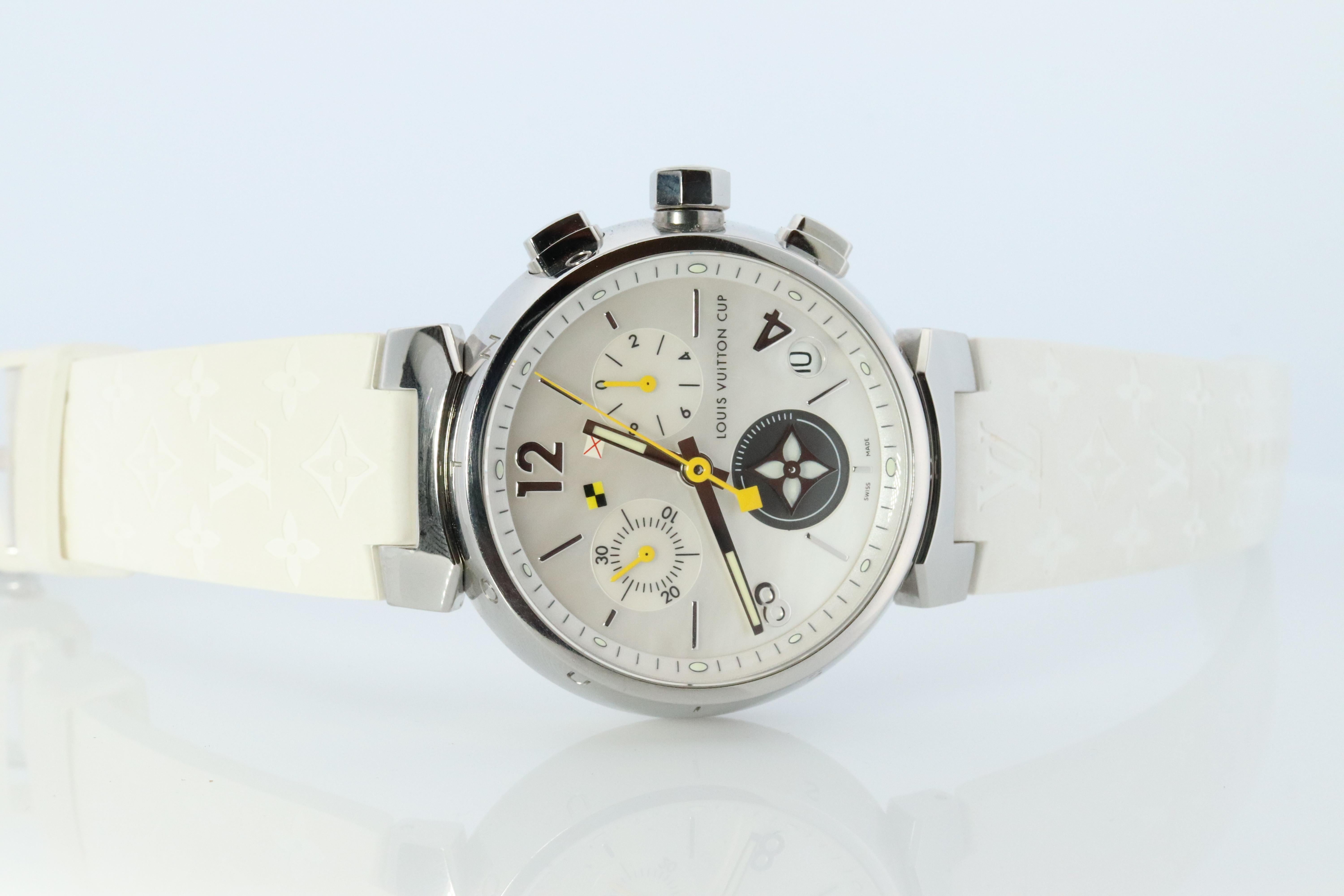 Louis Vuitton Watch. LV Tambour Cup Q11BA Chronograph Quartz In Good Condition For Sale In Port Charlotte, FL