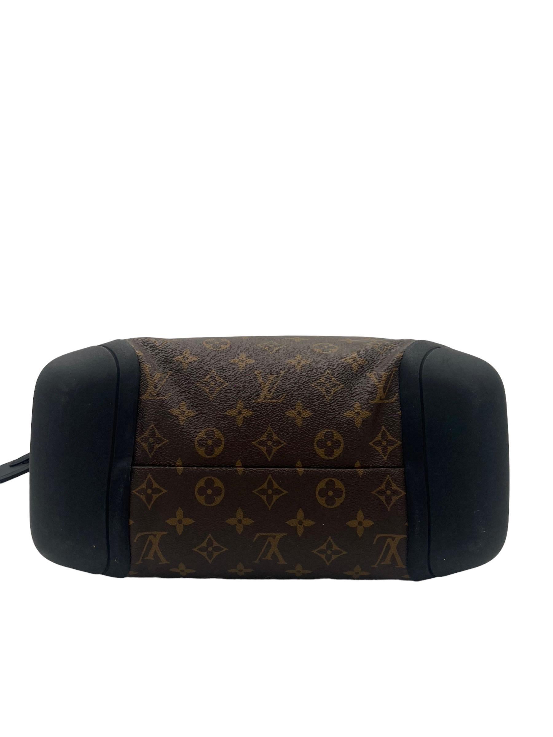 louis vuitton waterproof bag