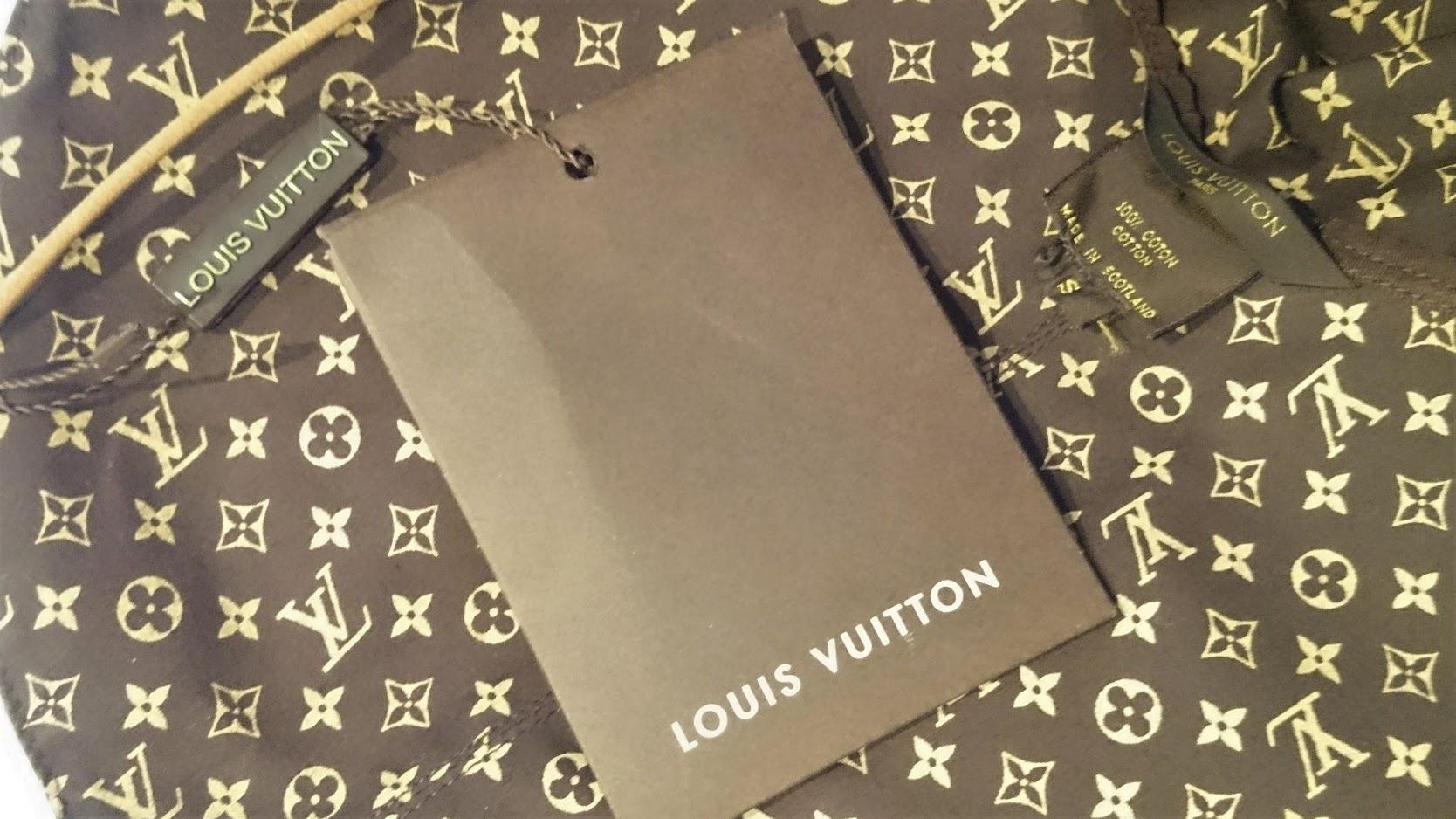 Black Louis Vuitton waterproof hat. Size S. New.  For Sale