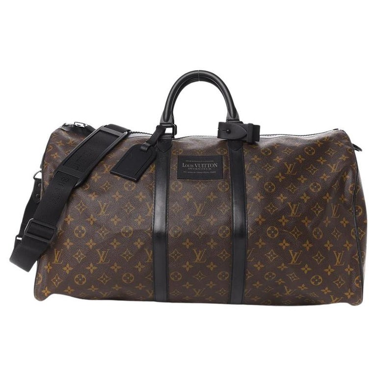Louis Vuitton Waterproof Keepall Bandouliere 55 Duffle Bag with Strap 5lv62  at 1stDibs