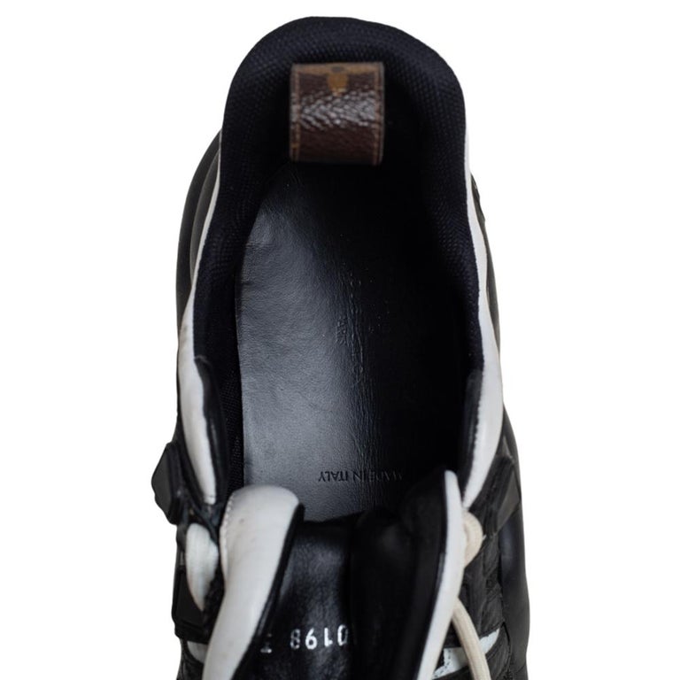 Lv archlight leather sandal Louis Vuitton Black size 39 EU in Leather -  31988023