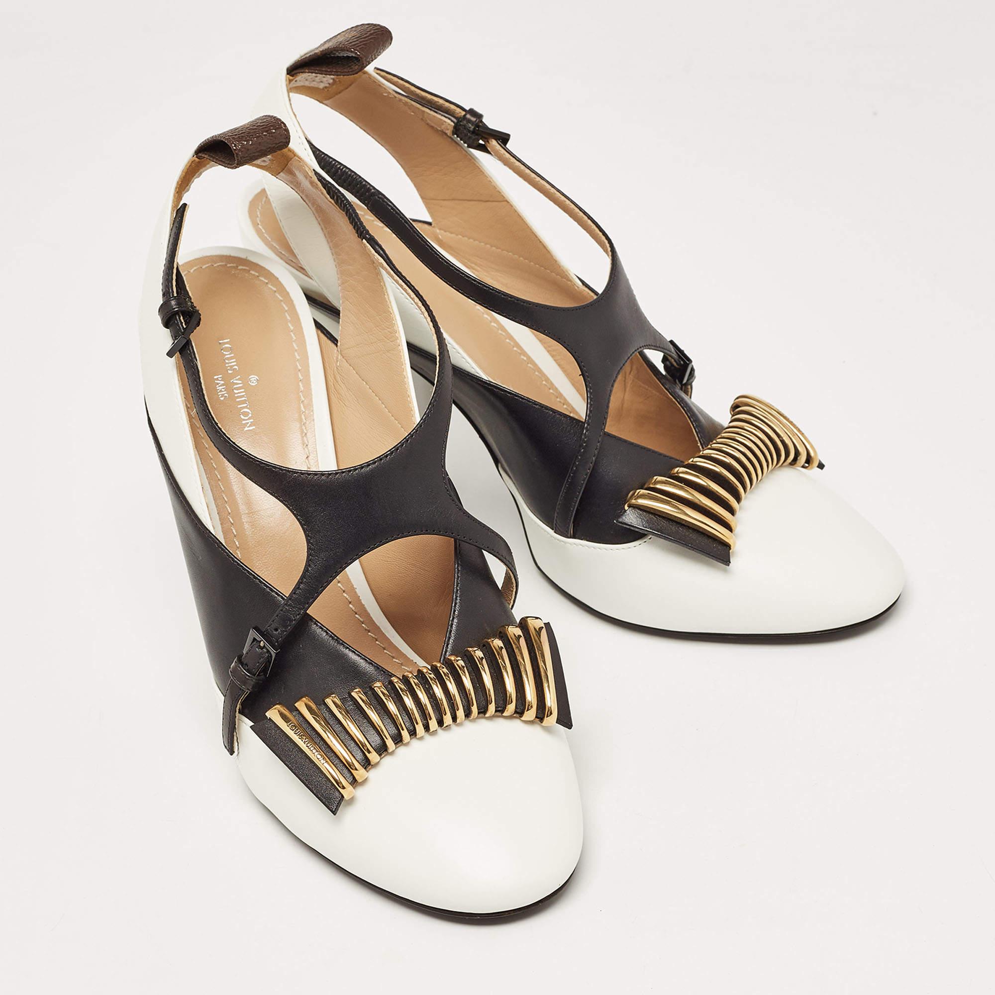 Beige Louis Vuitton White/Black Leather Headline Slingback Pumps Size 39 For Sale