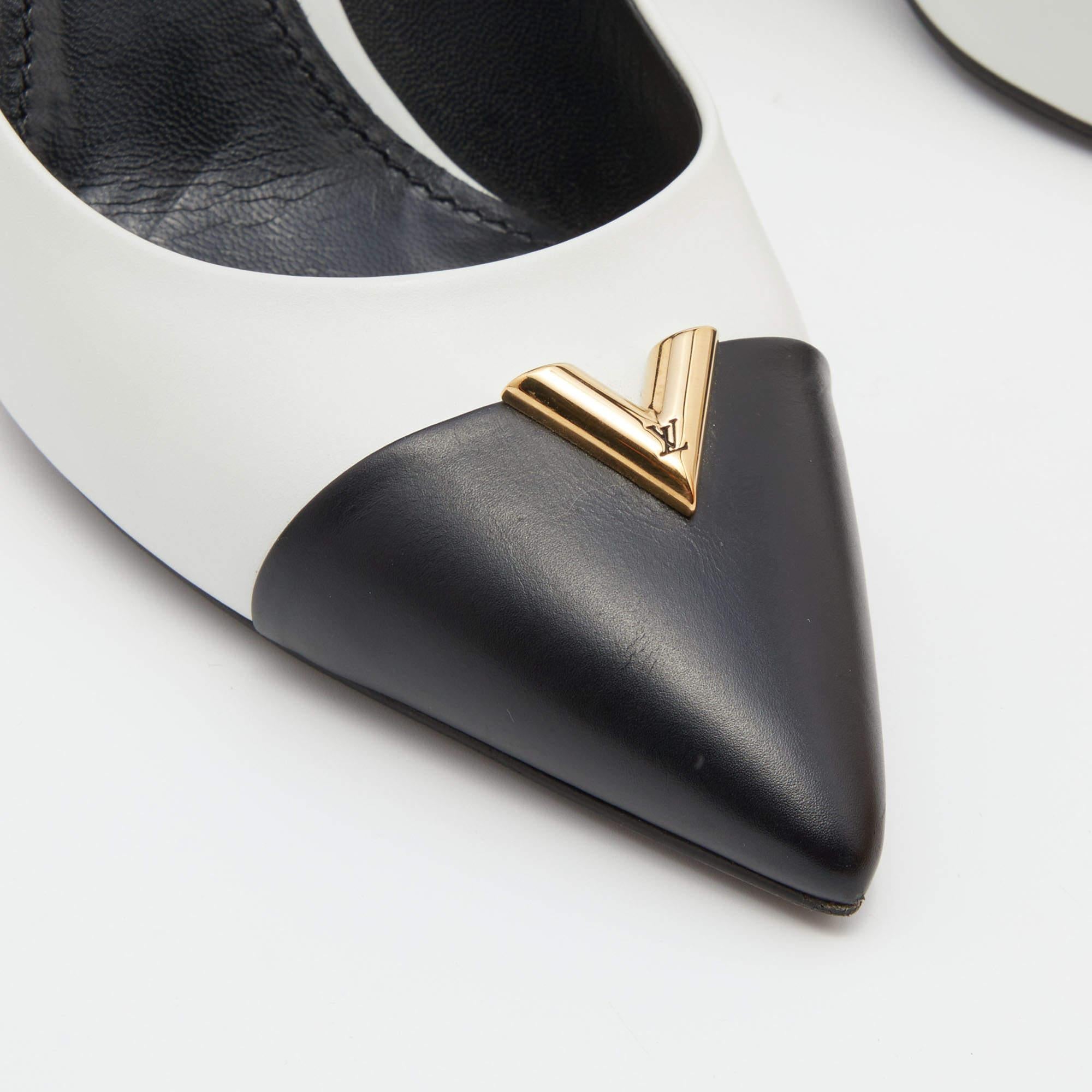 Louis Vuitton White/Black Leather Heartbreaker Pumps Size 39 For Sale