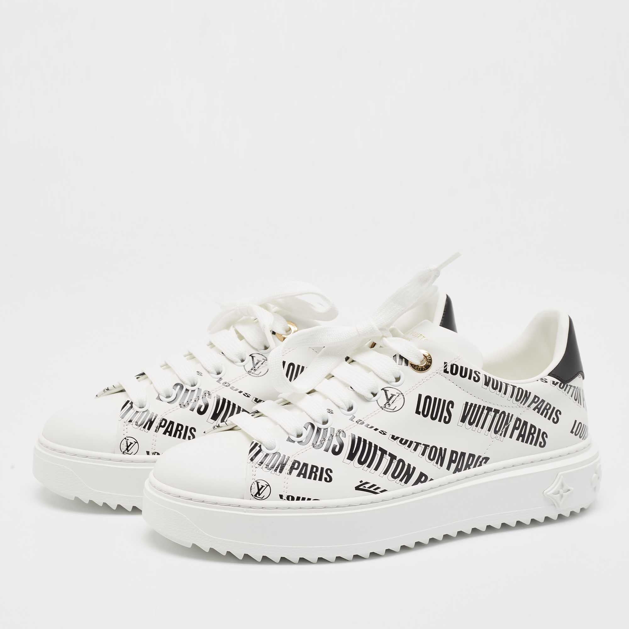 Louis Vuitton White/Black Leather Logo Printed Time Out Sneakers Size 37.5 For Sale 5