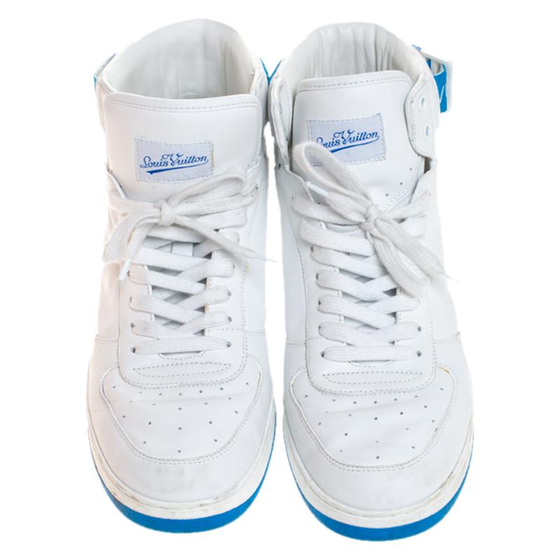 Louis Vuitton Rivoli High Top Sneakers aus weißem/blauem Leder, Größe 42 (Grau)