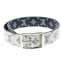 Louis Vuitton White/Blue Monogram Savane Canvas Chapman  Reverso Belt Size 95 cm