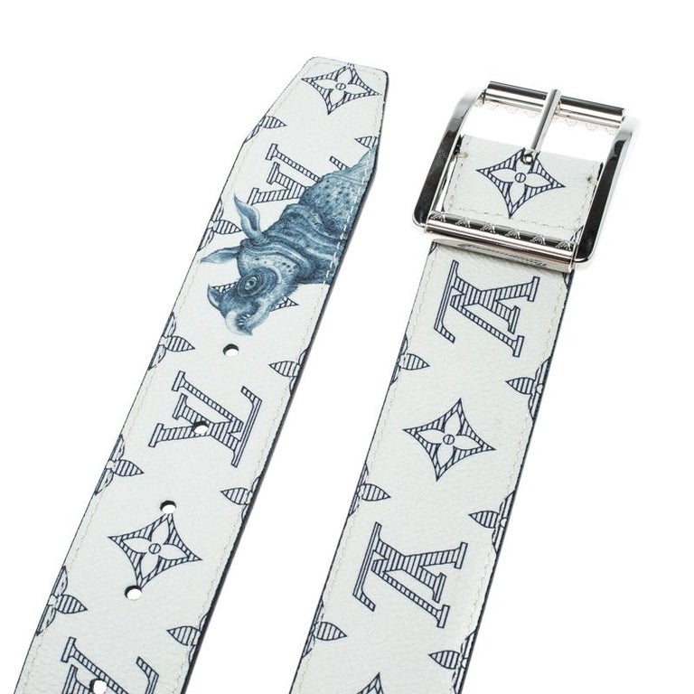 Louis Vuitton Savane Reverso 40MM LV Monogram Buckle - White Belts