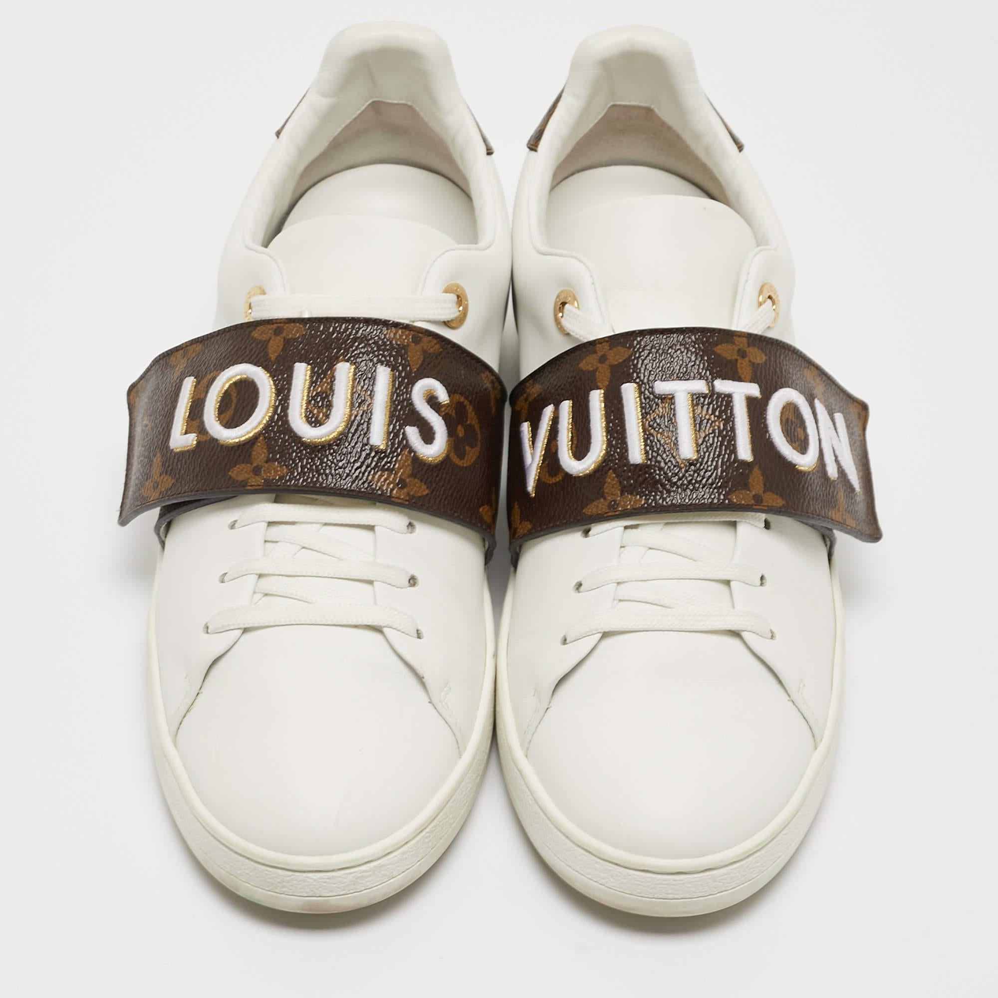Louis Vuitton White/Brown Leather and Monogram Canvas Logo Strap Frontrow Sneake In Good Condition For Sale In Dubai, Al Qouz 2