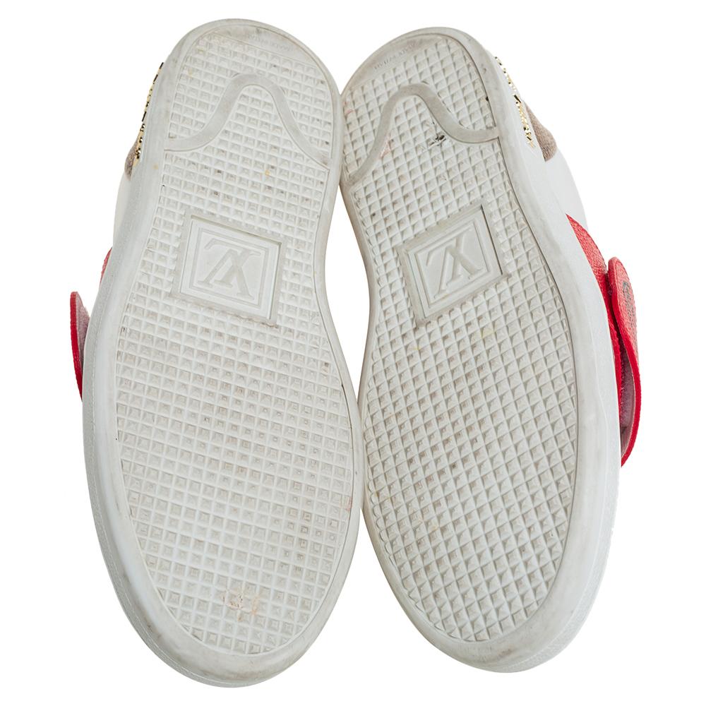 Louis Vuitton White Brown Monogram Canvas Kyoto Low Top Sneakers Size 36 In Good Condition In Dubai, Al Qouz 2