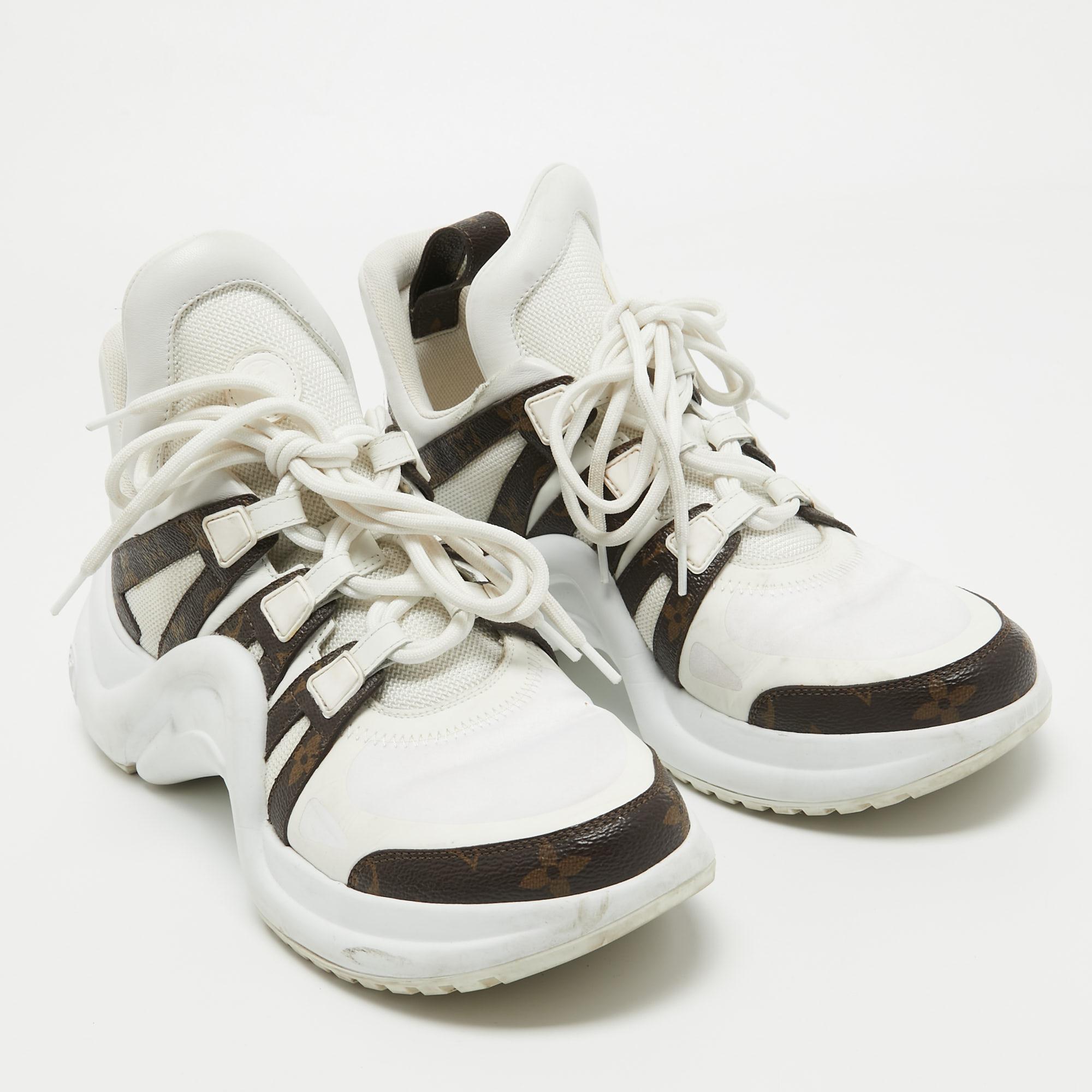 Louis Vuitton White/Brown Nylon and Monogram Canvas Archlight Sneakers Size 41 For Sale 2