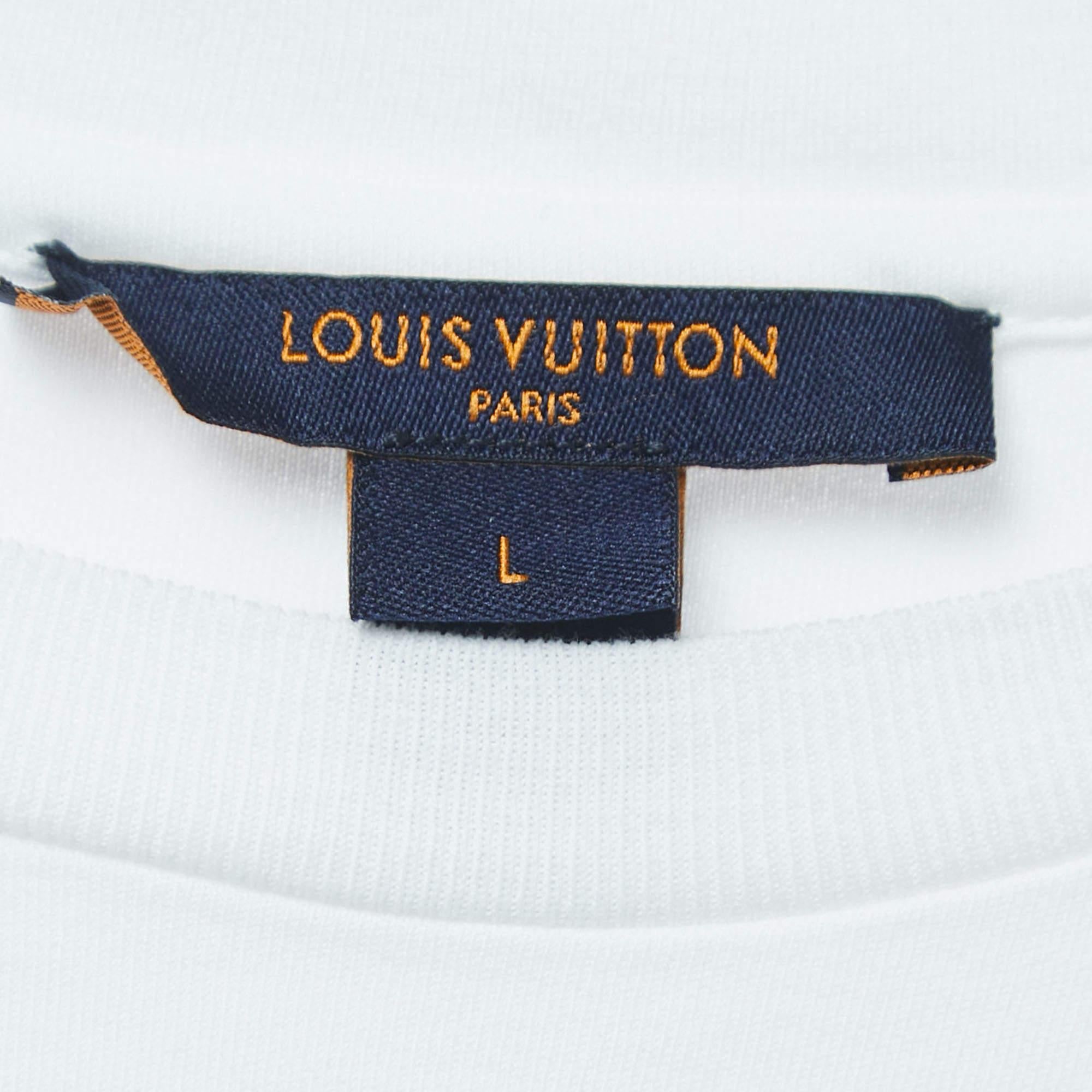 Louis Vuitton White Cotton Patched Pocket Detail T-Shirt L In Good Condition In Dubai, Al Qouz 2
