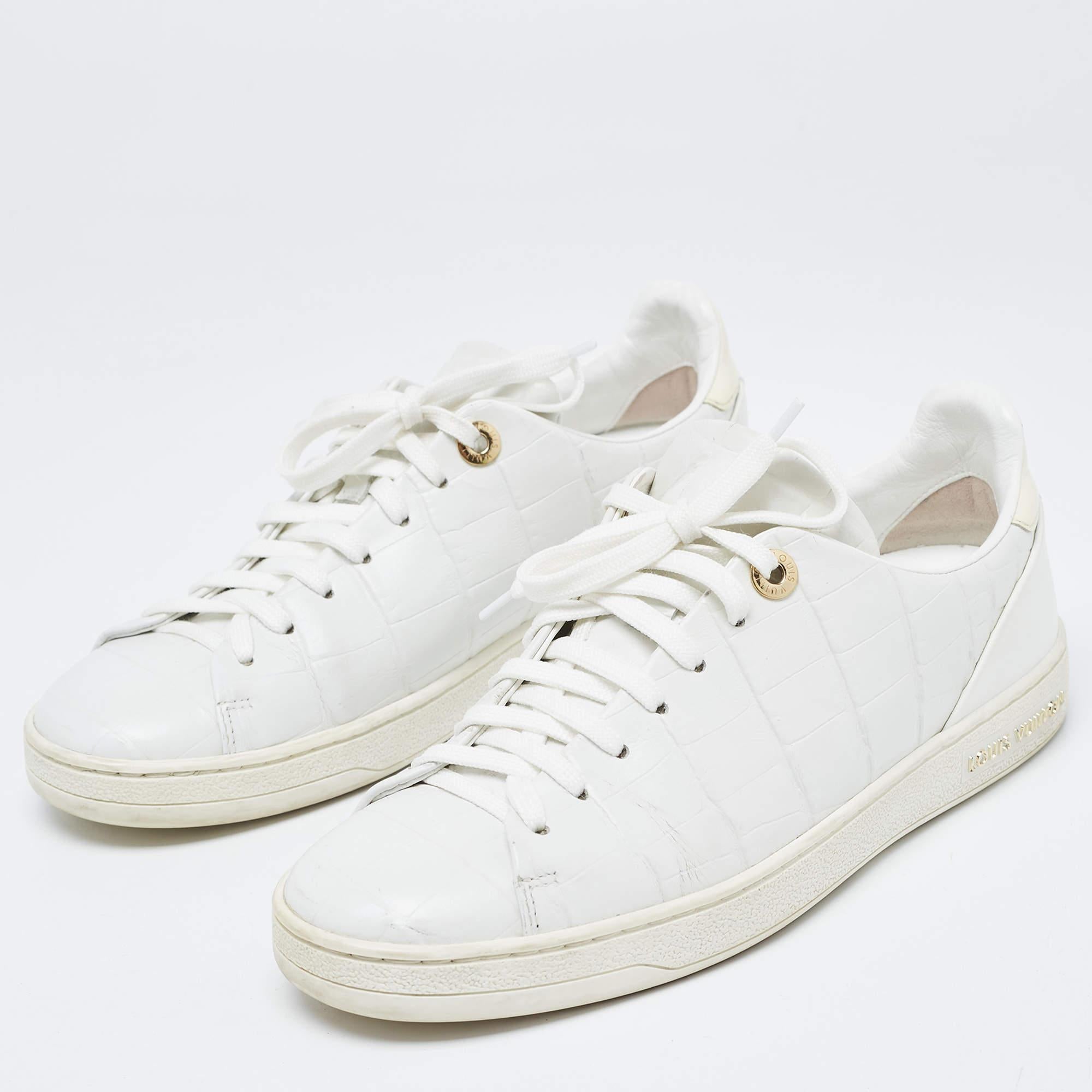 Coming in a classic silhouette, these designer sneakers are a seamless combination of luxury, comfort, and style. These sneakers are designed with signature details and comfortable insoles.

