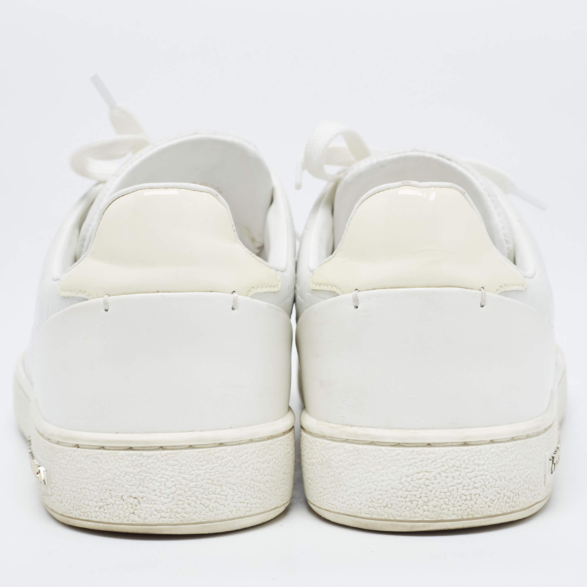 Louis Vuitton White Croc Embossed Leather Frontrow Sneakers Size 36.5 For Sale 2
