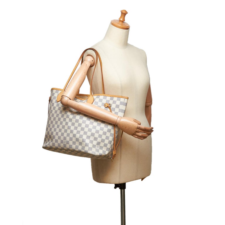 Louis Vuitton Damier Azur Artsy MM Tote Bag For Sale at 1stDibs  louis  vuitton artsy damier ebene, louis vuitton artsy damier azur, lv artsy damier  azur