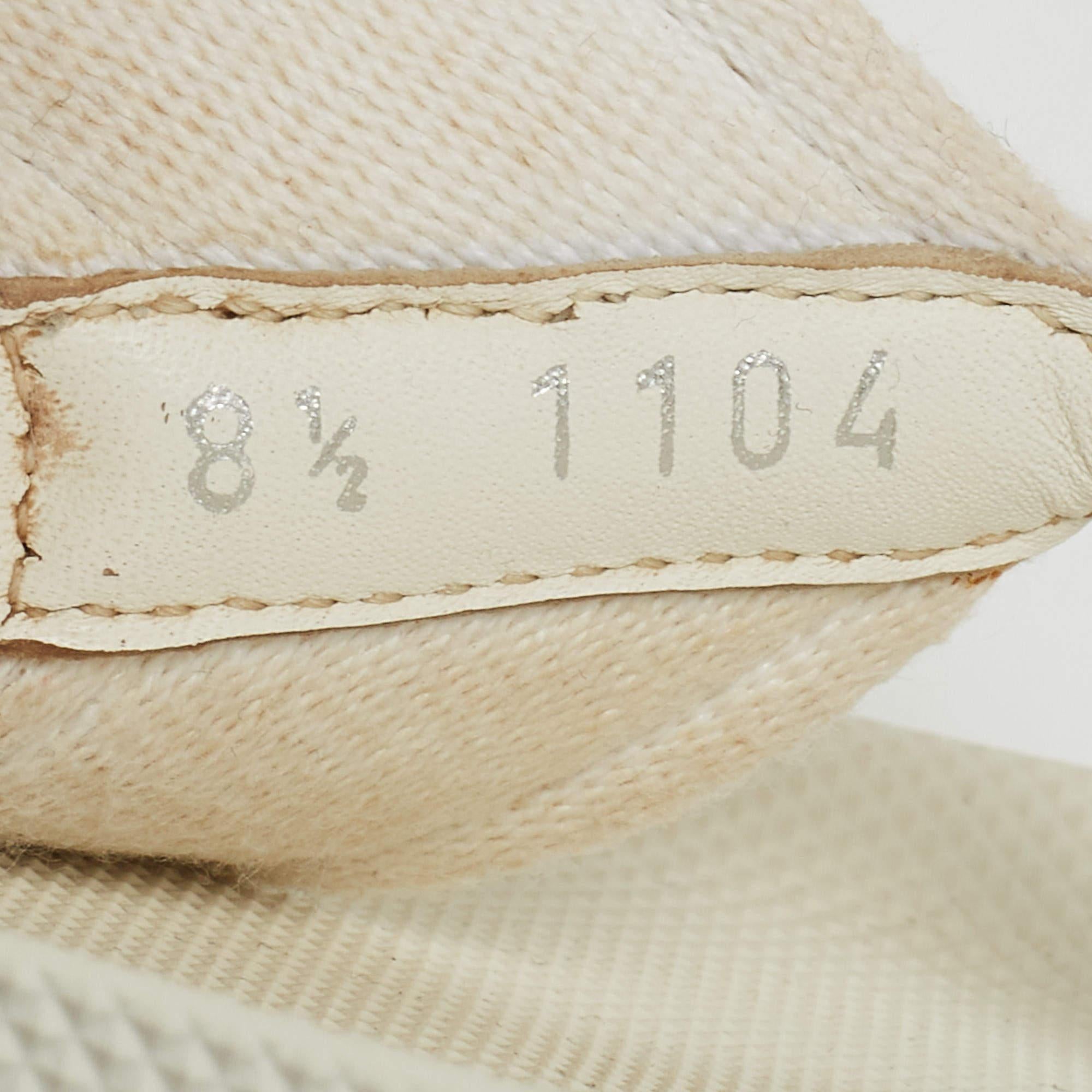 Louis Vuitton White Damier Rubber Thong Flats Size 42.5 For Sale 1