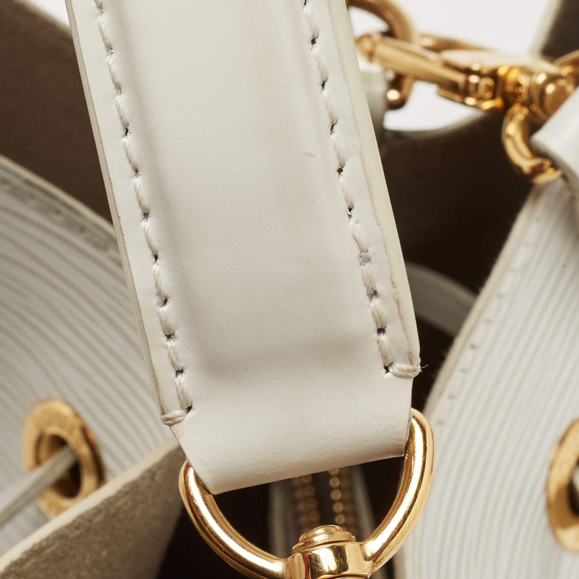 Louis Vuitton White Epi Leather Lovelock NeoNoe MM Bag 6