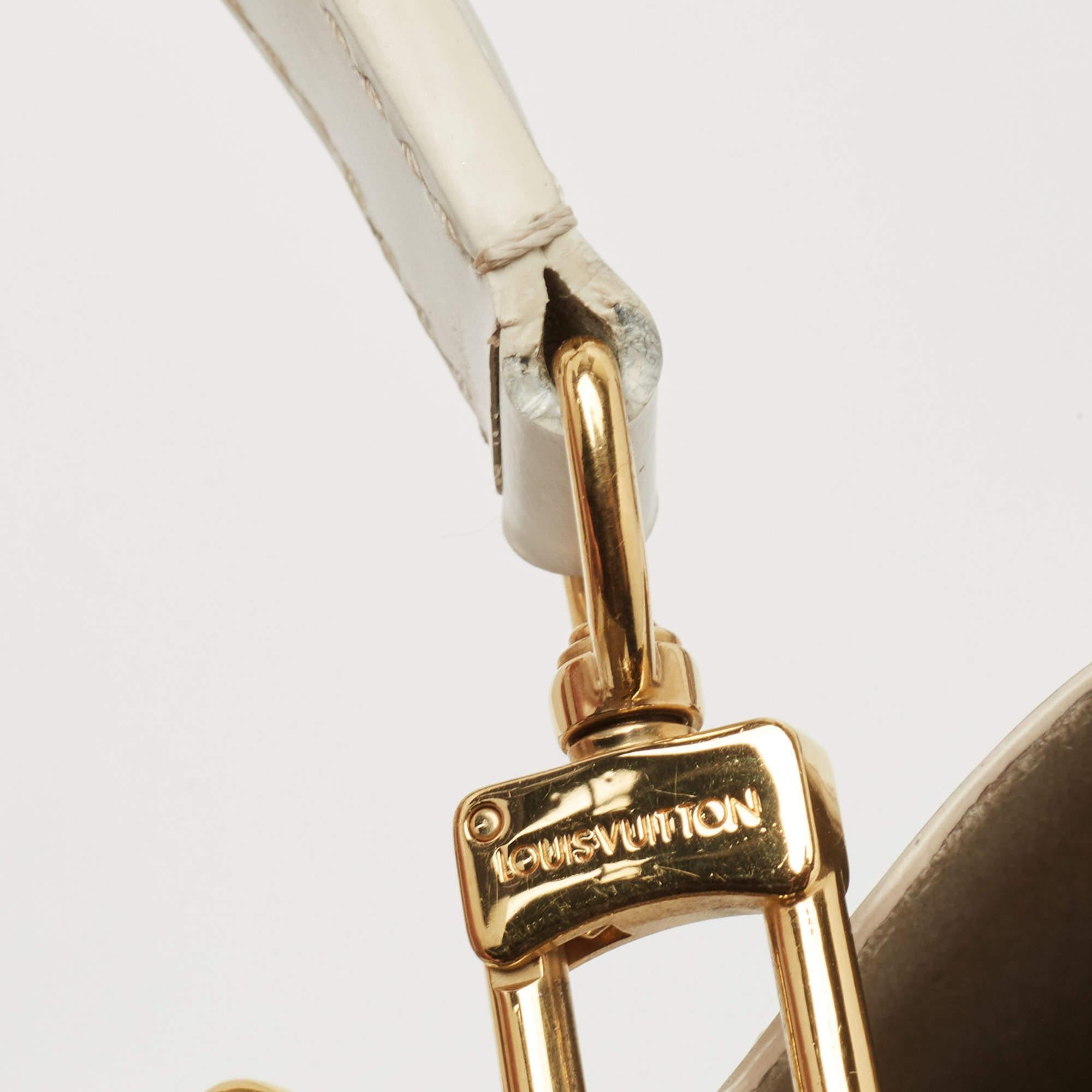 Louis Vuitton White Epi Leather Lovelock NeoNoe MM Bag 9
