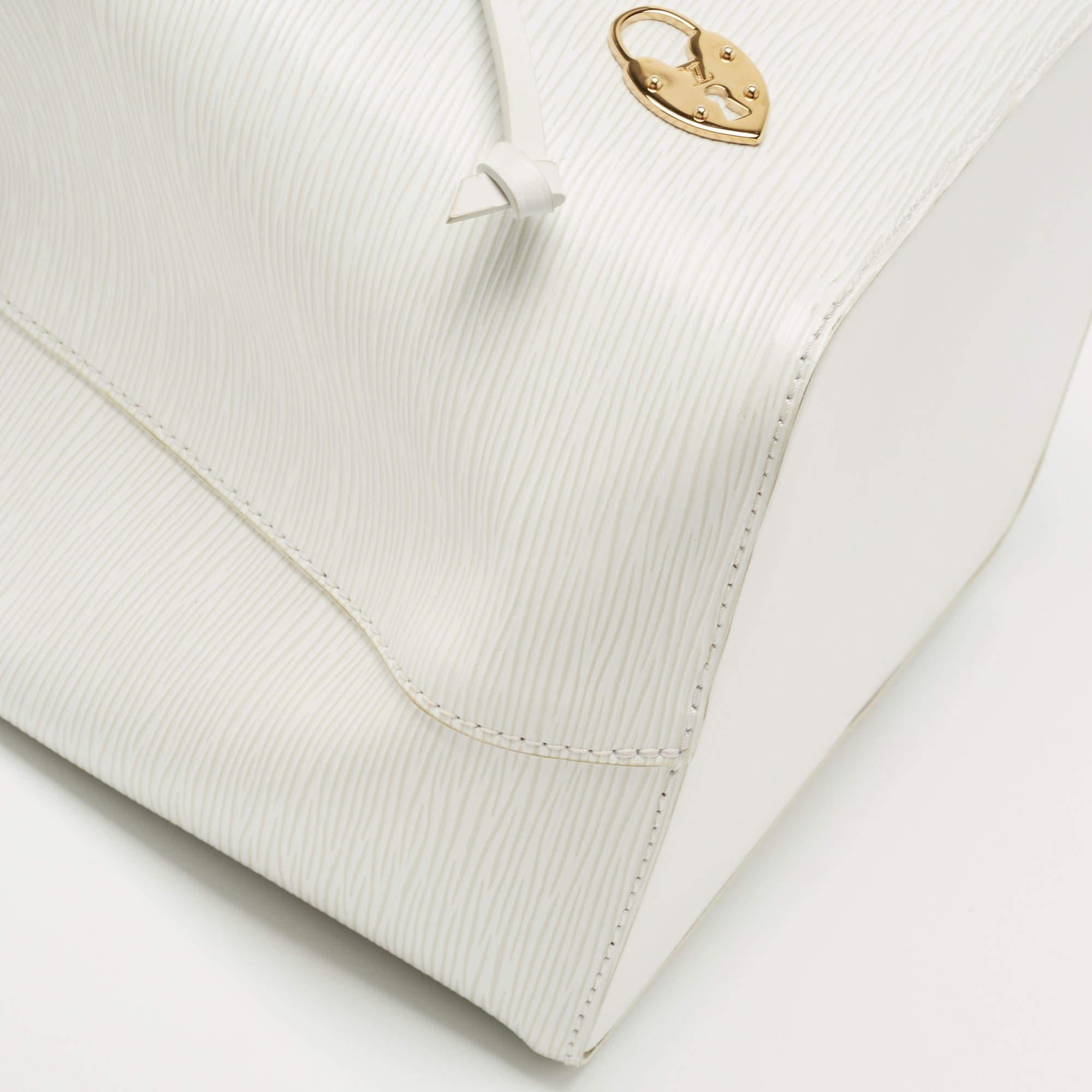 Louis Vuitton White Epi Leather Lovelock NeoNoe MM Bag 2