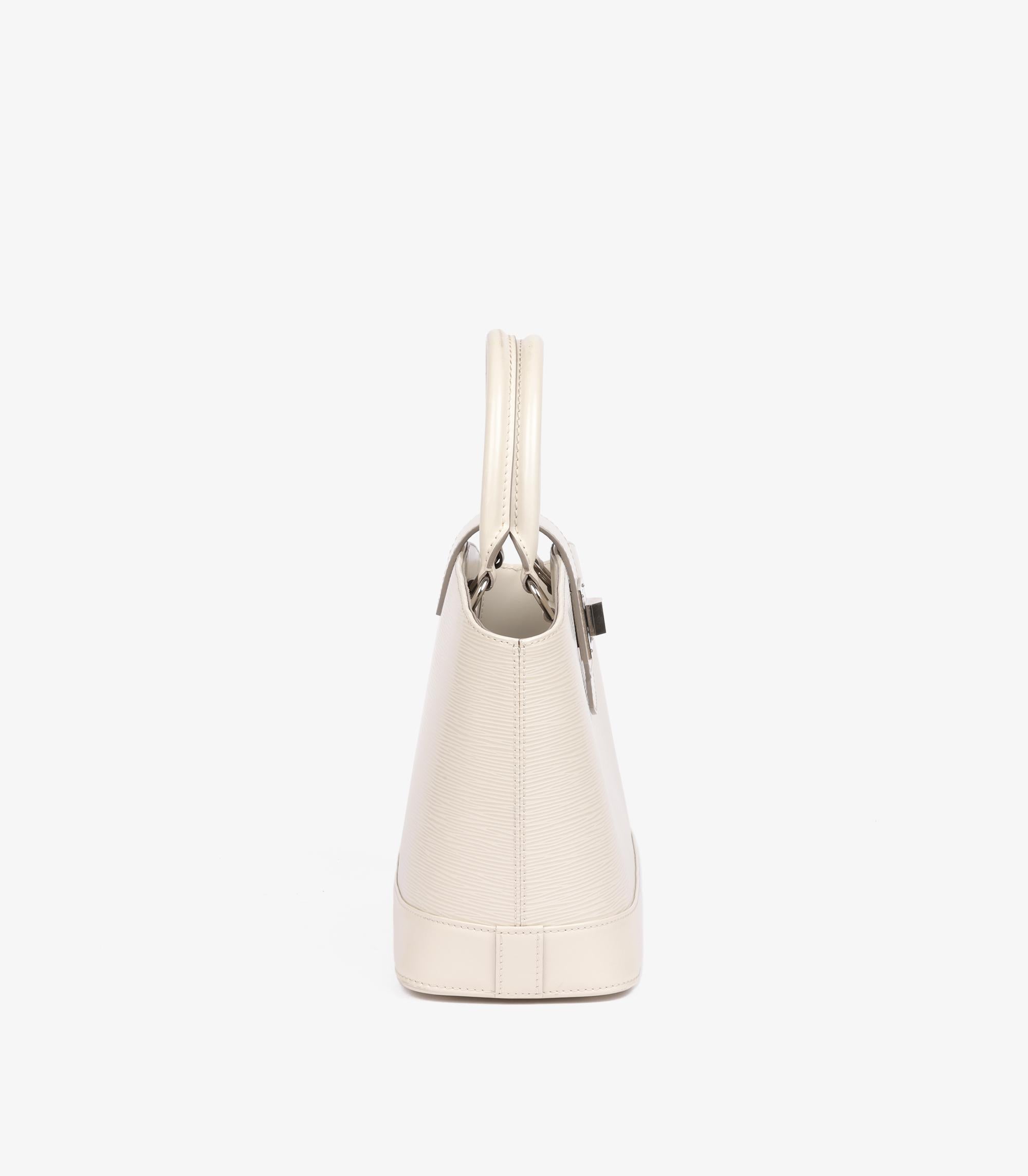 Louis Vuitton PM Mirabeau in pelle di Epi bianco In condizioni ottime in vendita a Bishop's Stortford, Hertfordshire