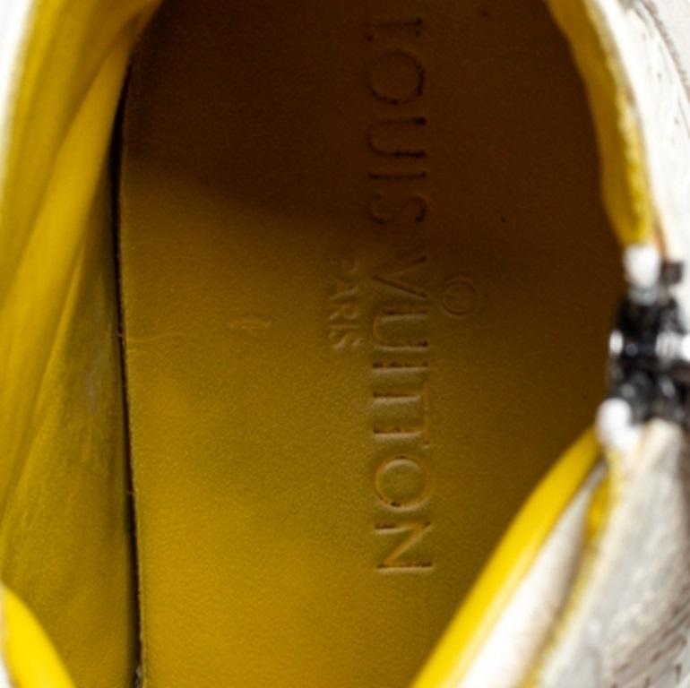 Louis Vuitton White/Grey Python And Suede Zip Up High Top Sneakers Size 40 For Sale 2