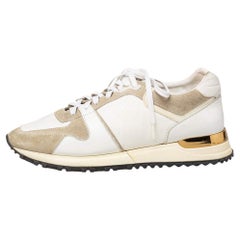 (WMNS) Louis Vuitton LV Run Away Calfskin Sports Shoes White 1A4XNH US 6