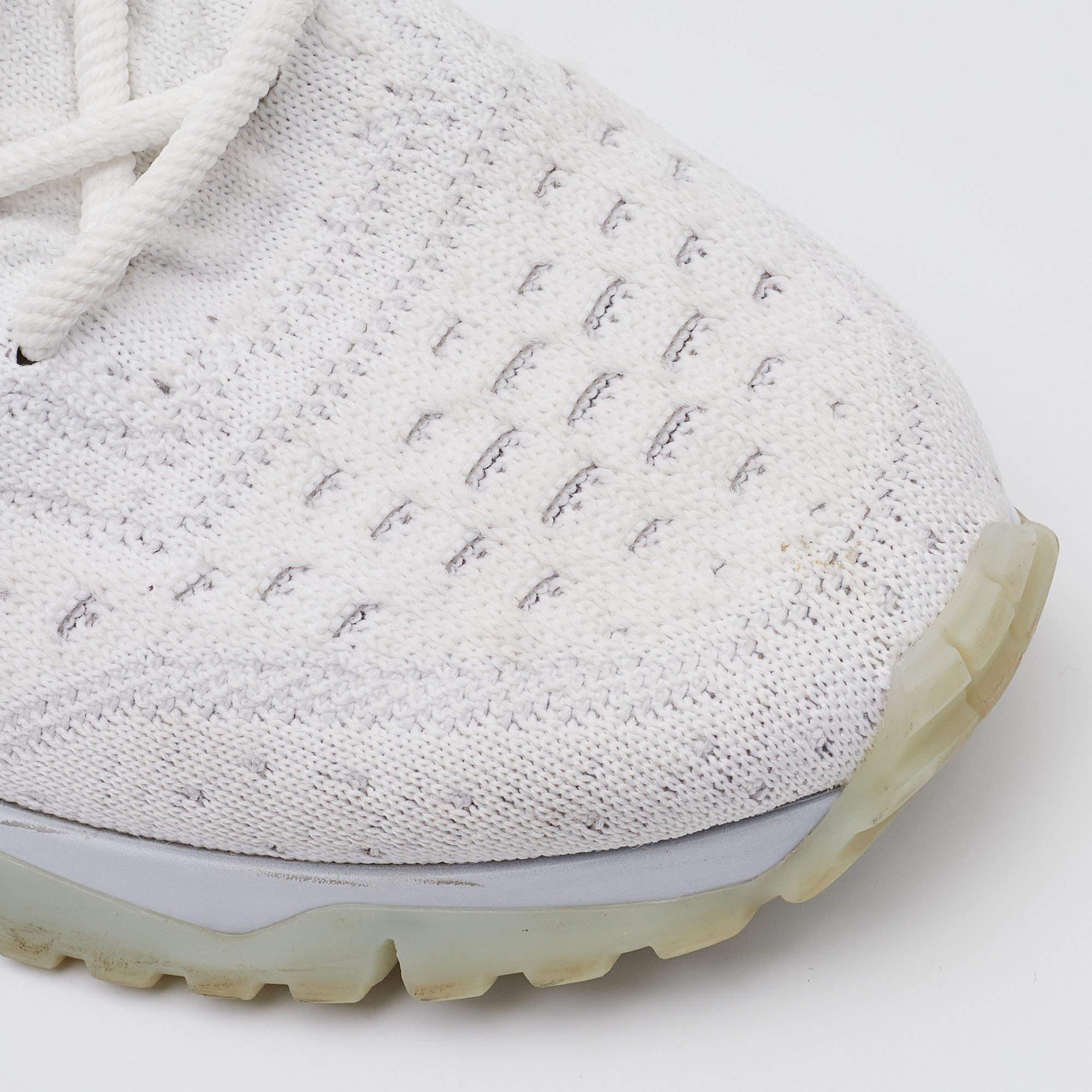  Louis Vuitton - Baskets en tissu blanc V.N.R, taille 42 Pour femmes 