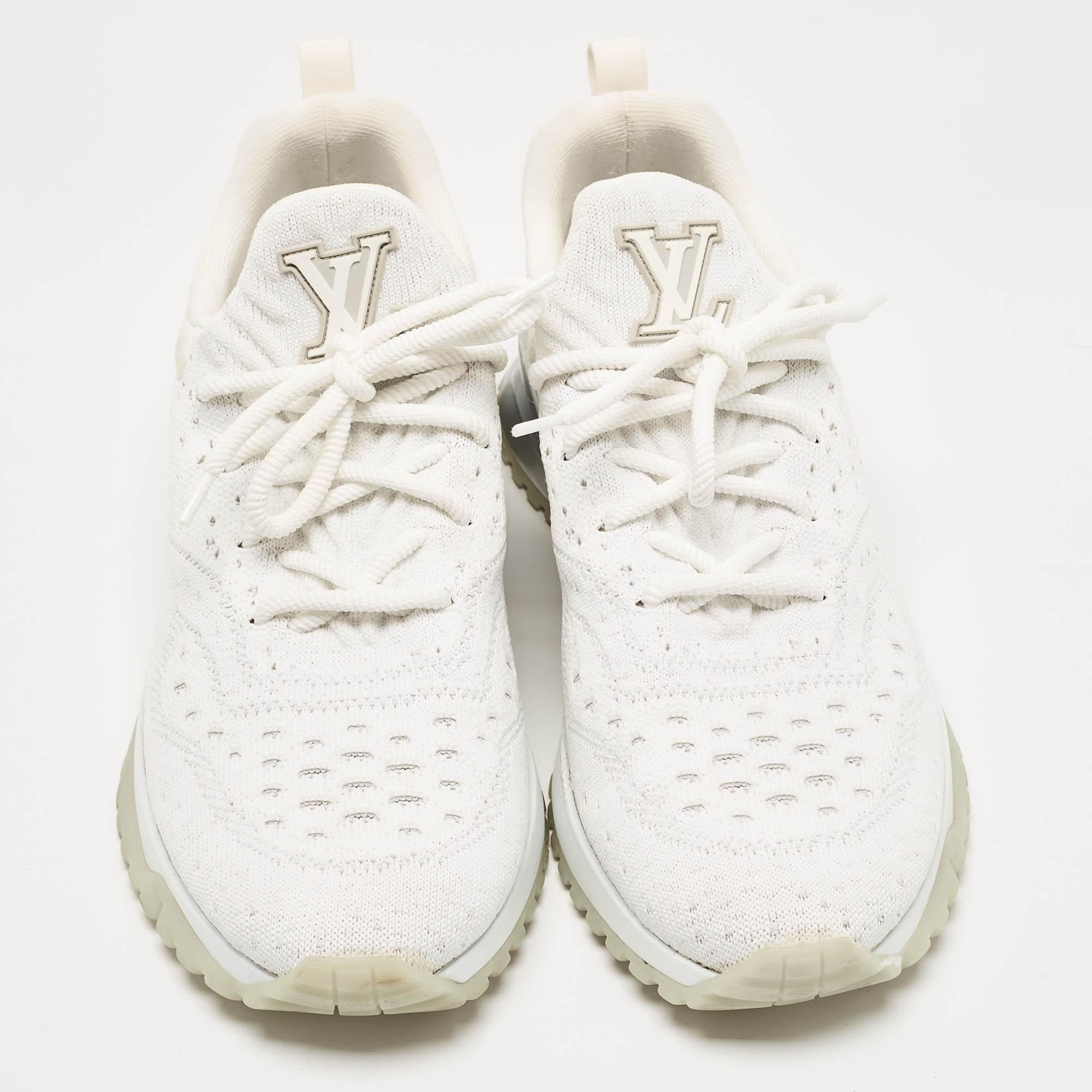Coming in a classic silhouette, these designer sneakers are a seamless combination of luxury, comfort, and style. These sneakers are designed with signature details and comfortable insoles.

