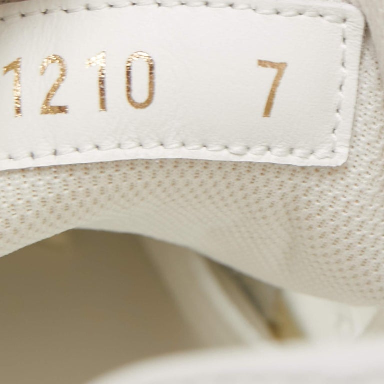 Zapatillas bajas Louis Vuitton blancas de cuero y PVC talla 41 en venta en  1stDibs