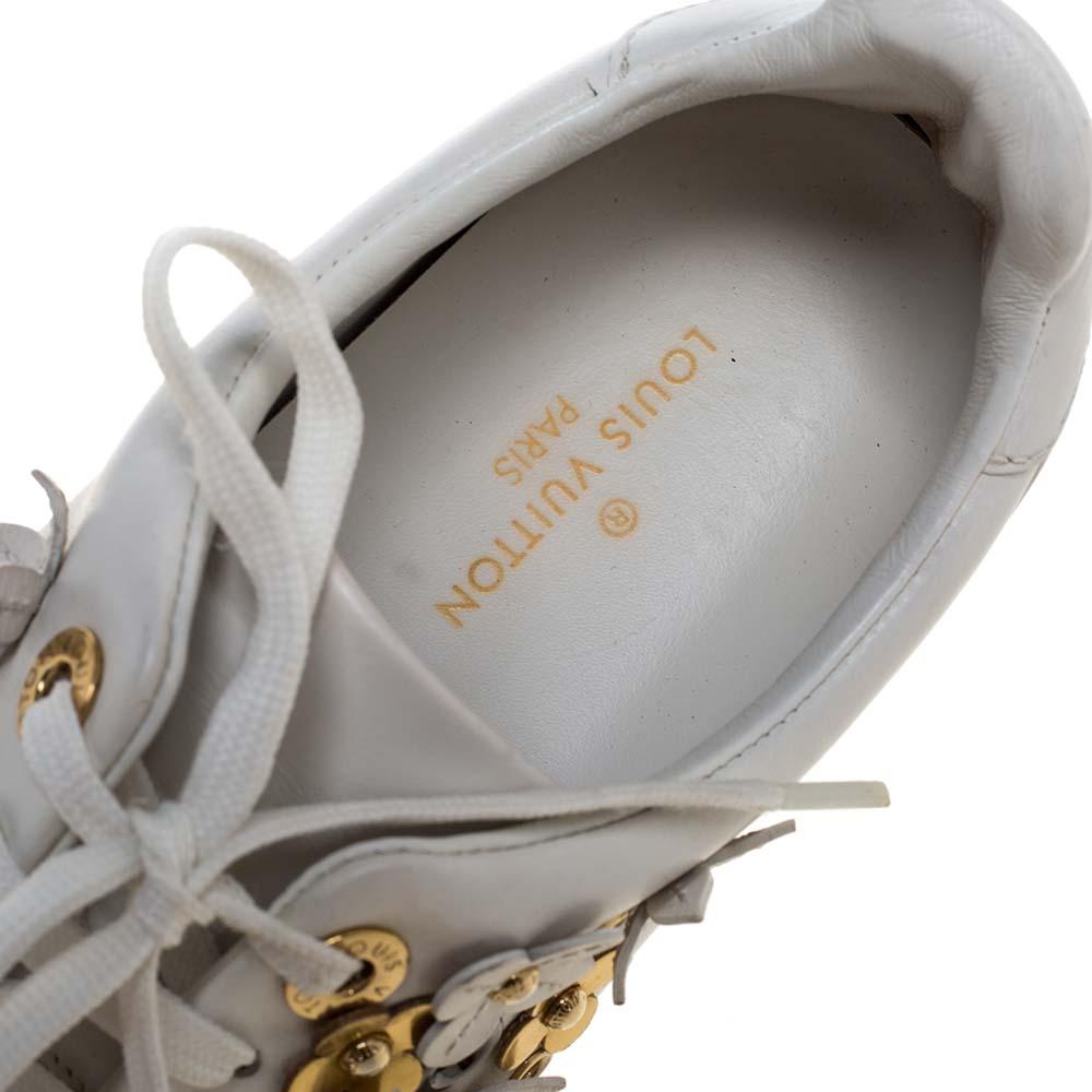 Louis Vuitton Weiß Leder Blossom Floral verschönert Low Top Turnschuhe Größe 38 1