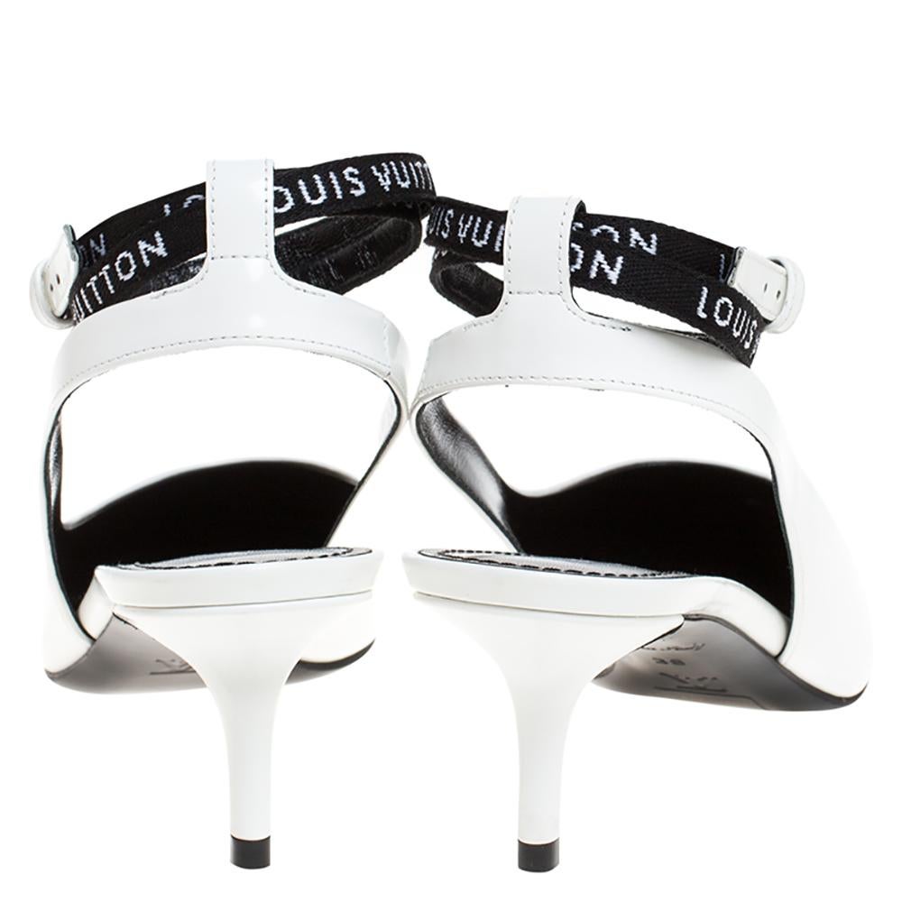 Louis Vuitton White Leather Call Back Ankle Strap Pointed Toe Sandals Size 38 In New Condition In Dubai, Al Qouz 2