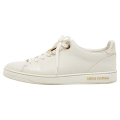 Louis Vuitton Leather Shoes White Leather. Size S18