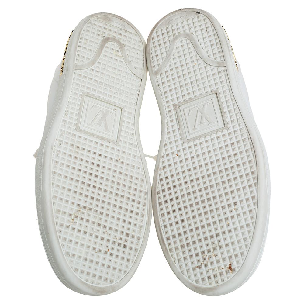 Louis Vuitton White Leather Frontrow Sneakers Size 35 In Excellent Condition In Dubai, Al Qouz 2