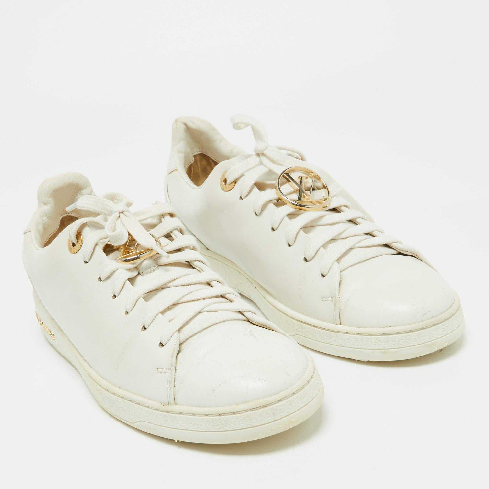 Women's Louis Vuitton White Leather Frontrow Sneakers Size 39 For Sale
