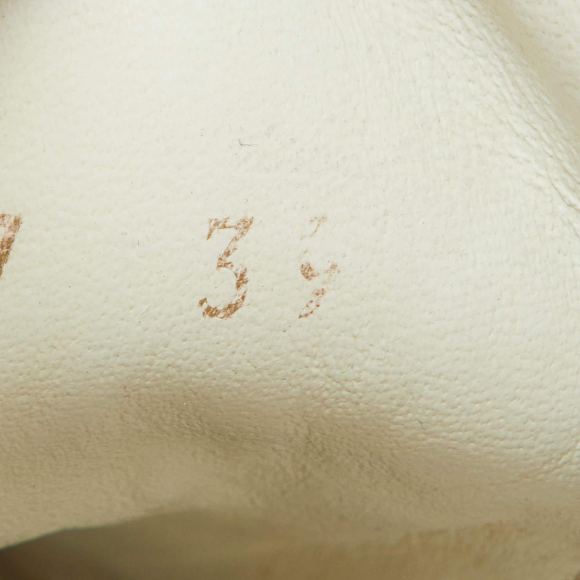 Weiße Leder-Turnschuhe von Louis Vuitton mit Frontrow Größe 39 im Angebot 4