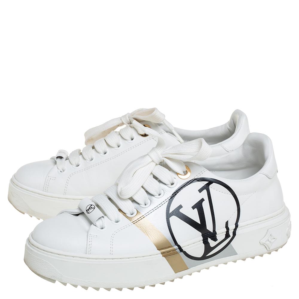 Louis Vuitton White Leather Logo Time Out Sneakers Size 36 In Good Condition In Dubai, Al Qouz 2